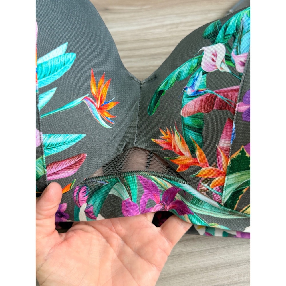 Cacique Wireless Full Coverage Bra 44D Gray Tropical Floral Bird of Paradise - Picture 2 of 7
